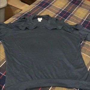 Shoulder cut out sweater